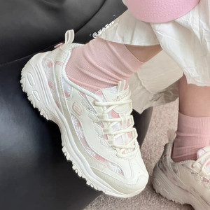 SKECHERS Sky Milk Tea Bear Couple's thick bottom increases daddy shoes daisy embroidery white powder navy blue women's shoes
