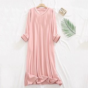 
Fat mm autumn and winter Korean version German velvet warm pajamas home clothes 300*0.5kg extra large size comfortable and lazy can be worn outside the nightgown