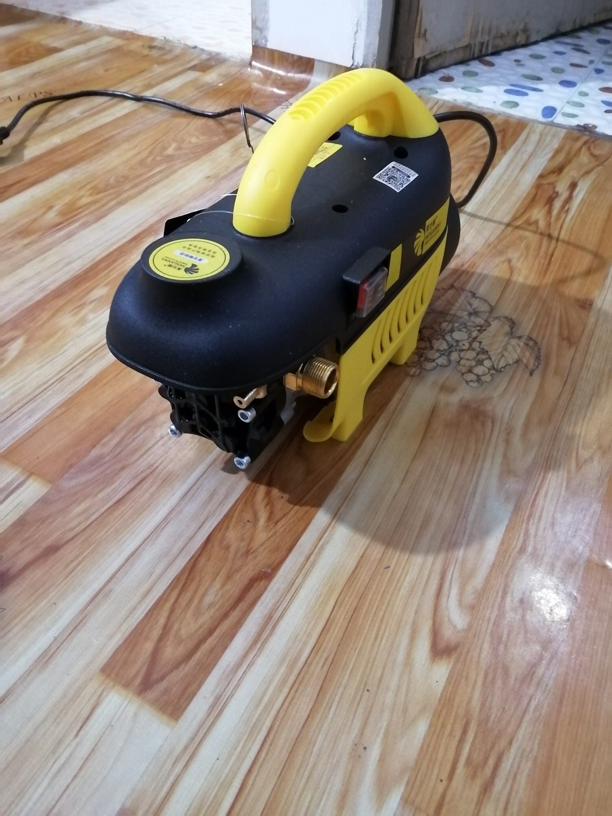 莫甘娜家用高压洗车机