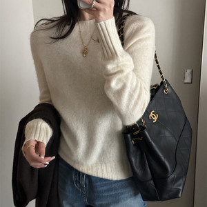 
SHINE, not machine washable, warm and delicate, seamless, yak down, five-color round neck pullover knitted sweater