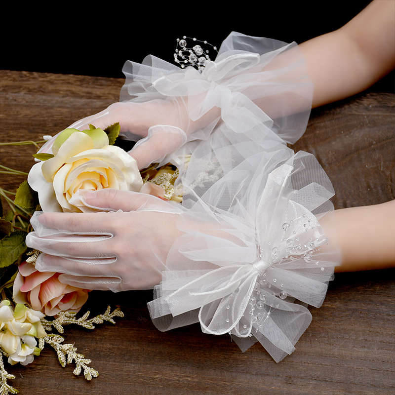 Moduowei Lace Wedding Gloves - White Floral Short Gloves