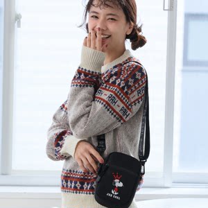 
PEAUNTS 2025 new Japanese original foreign trade mini shoulder crossbody bag Snoopy embroidered MLB