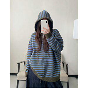 
sunyou retro vibe lazy style contrast striped hooded long-sleeved zipper knitted cardigan women's pure autumn jacket