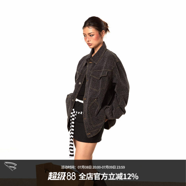 BLACKBB/retro leopard print denim jacket European and American hot girl design American street jacket top loose bf
