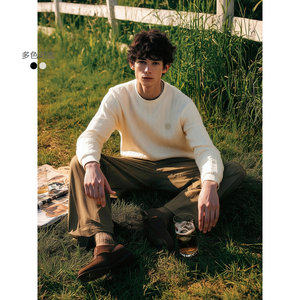 
GXG men's round neck sweatshirt two-color rope jacquard long-sleeved top inner wear 2025 autumn new product