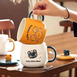 Cartoon Cute Bear Mug with Lid and Spoon, New High-Looking Ceramic Drinking Cup for Male and Female Students Dormitory Cup