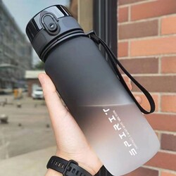 High-Looking, Matte-Finish, Anti-Fall, Portable, Large-Capacity Water Bottle for Men, Sports and Fitness, with a Strap, Gradient Color Space Cup