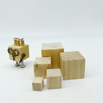Wooden block handmade DIY steam punk small robot square volume -volume wood mathematics teaching aid building model material

