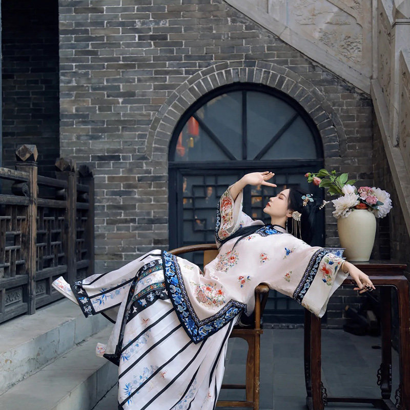 12人小团山西旅游5天4晚跟团游五台山大同悬空寺云冈石窟平遥旅拍