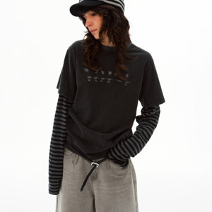 
MADWITCH American fake two-piece long-sleeved T-shirt for men and women retro aged washed striped patchwork printed top ins