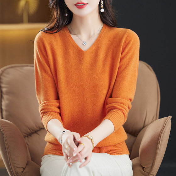 
V-neck bottoming shirt women's sweater autumn and winter 2025 new mother's inner knitted top large size 100 pure wool sweater