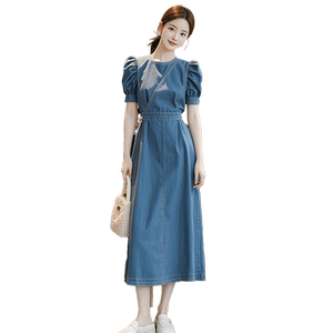 
French design is beautiful, exquisite, simple, and elegant long skirt with high-end feeling, super good-looking blue denim dress for women's summer