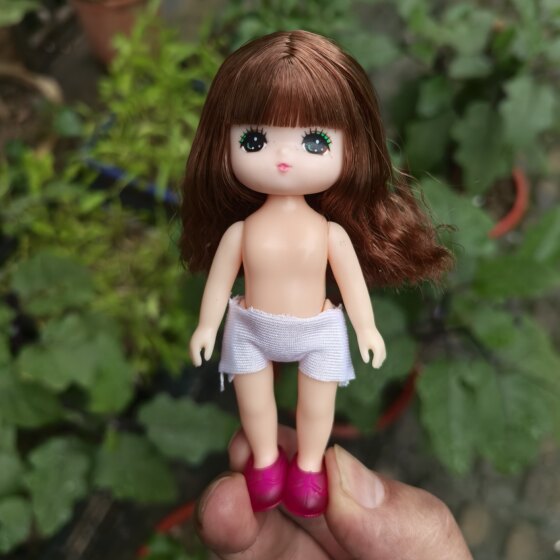 Genuine replacement Little Kelly younger sister Xiaolijia Licca Little Lica doll Tomy limbs to move the little doll

