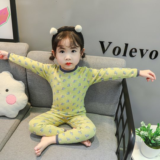 ＊tpさん専用販売　パジャマ2着　女の子用下着3点 女の子用コットン下着セット - 2-8歳 - 秋のパジャマ