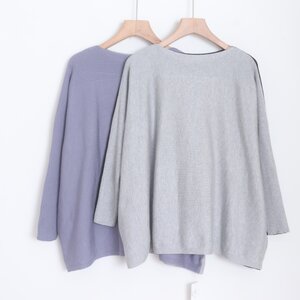 E030108 Japanese new style round-neck pullover for customers, elastic, loose, slimming, contrasting color casual knitted sweater for women