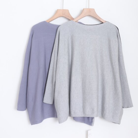 E030108 Japanese new style round-neck pullover for customers, elastic, loose, slimming, contrasting color casual knitted sweater for women