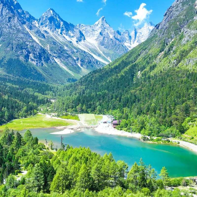 成都出发四姑娘山双桥沟+毕棚沟旅游2天1晚8人小团跟团游