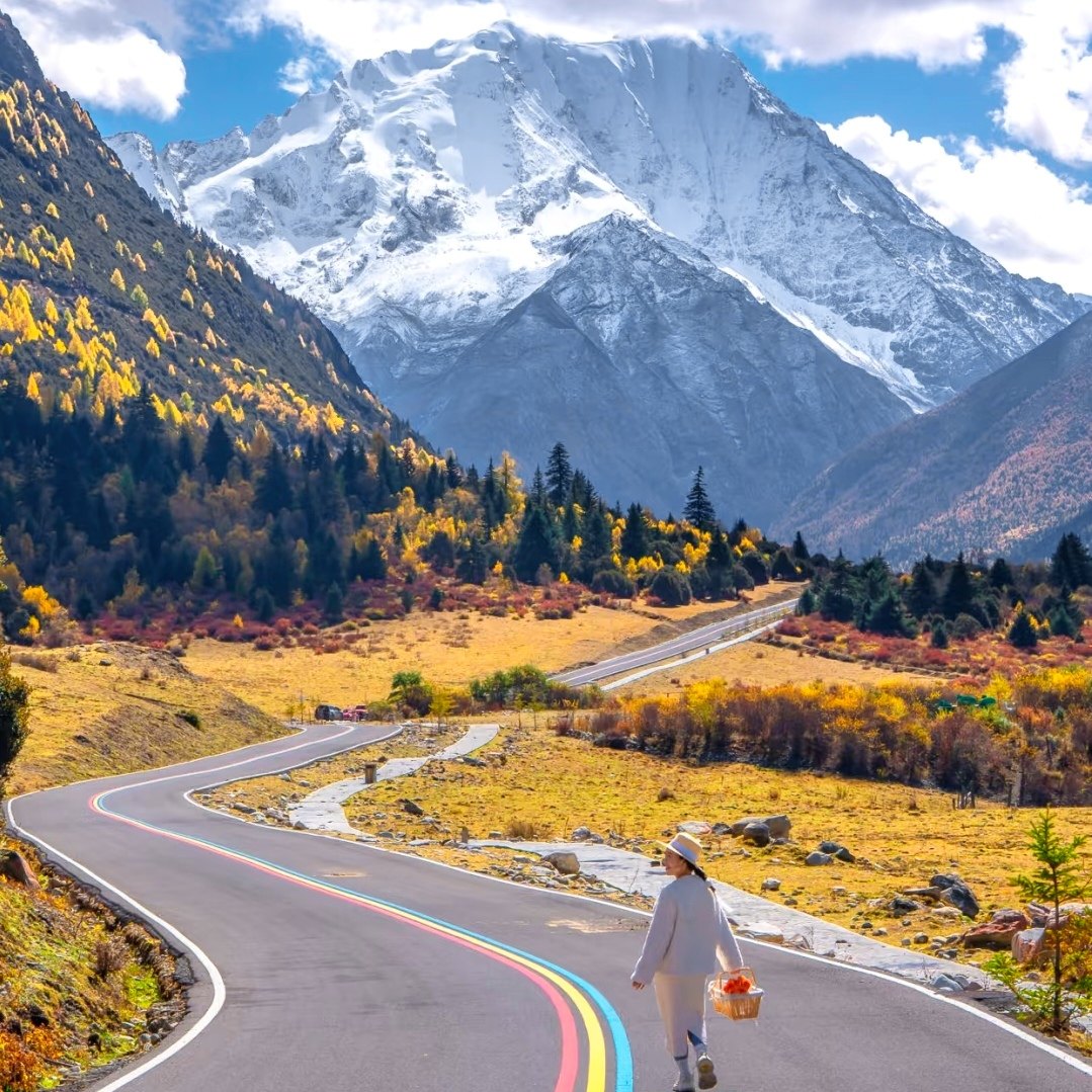 【越野甘孜】成都周边游四姑娘山木格措鱼子西雅拉雪山姑弄村4日