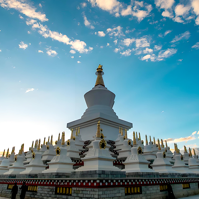 川西5日游稻城亚丁格聂南线四姑娘山鱼子西环线二进纯玩五天四晚