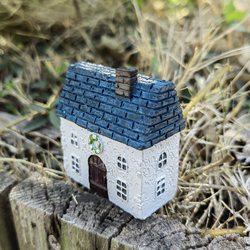 Cute Resin Mini House Outdoor Courtyard Decoration Garden Japanese-Style Miscellaneous Goods Flower Pot Small Bonsai Whimsical Ornament