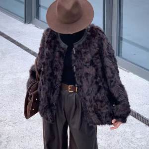 高级感小香风短款毛毛外套大码女装冬新款皮毛一体气质上衣女8833