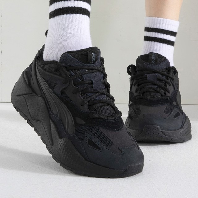 puma lightweight shoes