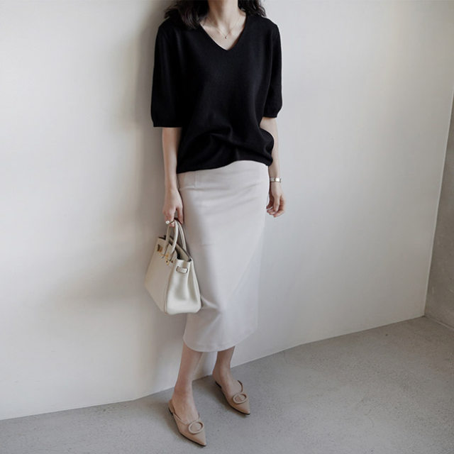 Spot! Korean version of women's spring commuter long skirt solid color simple high waist zipper slit hip-pack skirt G10902

