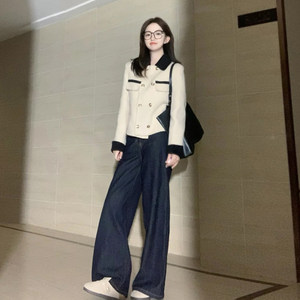 
Korean high-end double-breasted lapel small fragrance jacket for women in autumn and winter fashionable short wool top