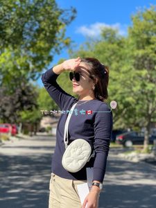 
Limited collaboration Canadian Lulu Team Canada 2022 Future sports shoulder bag