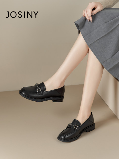 Zhuoshini black loafers women's 2025 new patent leather British style leather shoes flat sole single shoes for women