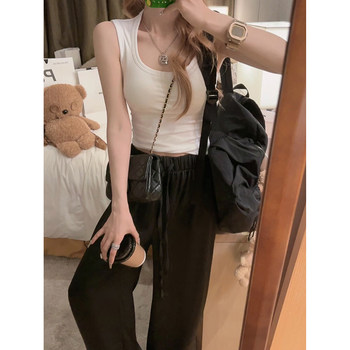 U-neck vest strap for cover of secondary breasts/trap for trapezoidal muscles
