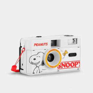Spot authentic Snoopy SNOOPY 35mm film camera Point and shoot New Year gift Recycling
