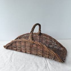 American Retro Country Style Hand-Held Basket, Wicker Hand-Woven Firewood Basket, Hand-Held Storage Basket, Fruit Picking Basket