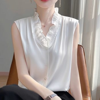 Small-flavor French white shirt satin lace vest
