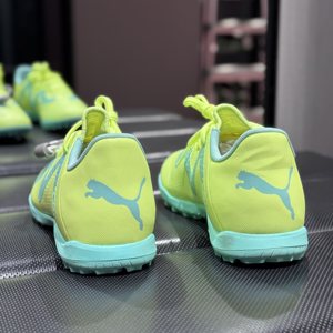 
Puma's new men's casual sports lightweight breathable wear-resistant trendy all-match broken football shoes 107191