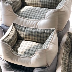 Pet Kennel, Cat Kennel, Square Kennel, Pet Mat, Universal for All Seasons, Teddy Dog Bed, Kennel Mat, Warm Soft Kennel, Corgi Kennel