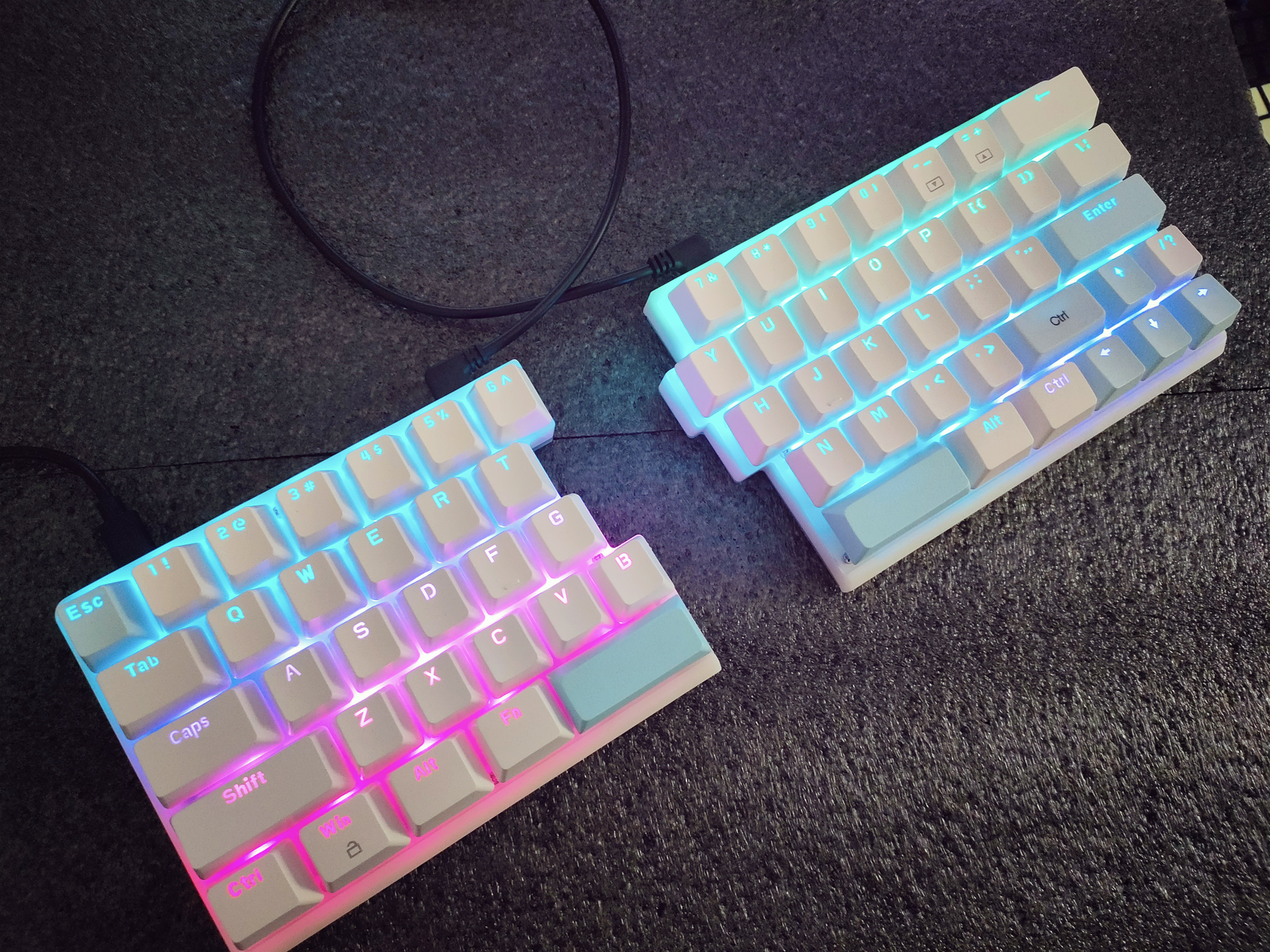 分割式メカニカルキーボード - 2.4Gワイヤレス カスタム
