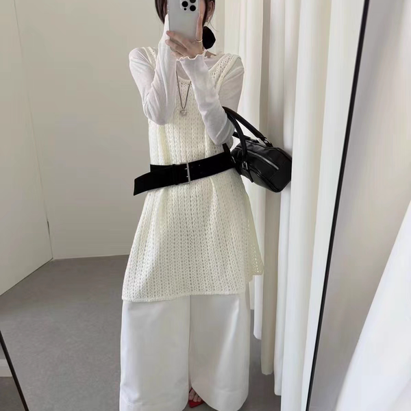IU ROOM Korean hollow comfort and slim versatile layered ins style casual sleeveless dress vest 3067