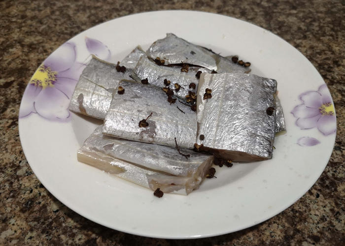 干煎带鱼竟然如此好吃！你一定得学学！(图5)