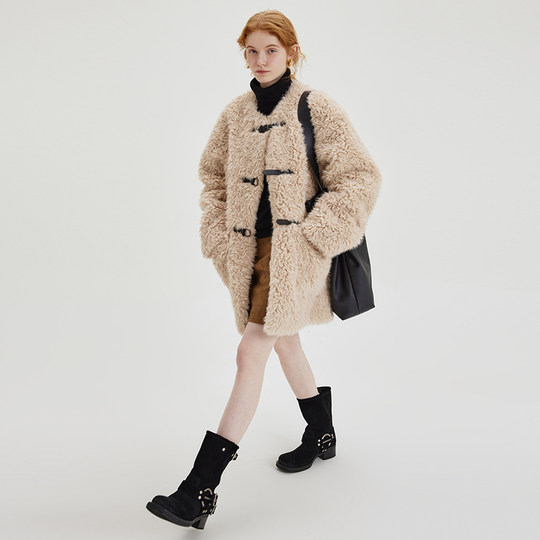 Fan Luo 2023 New Winter Style Fur Buckle Large Volume 
