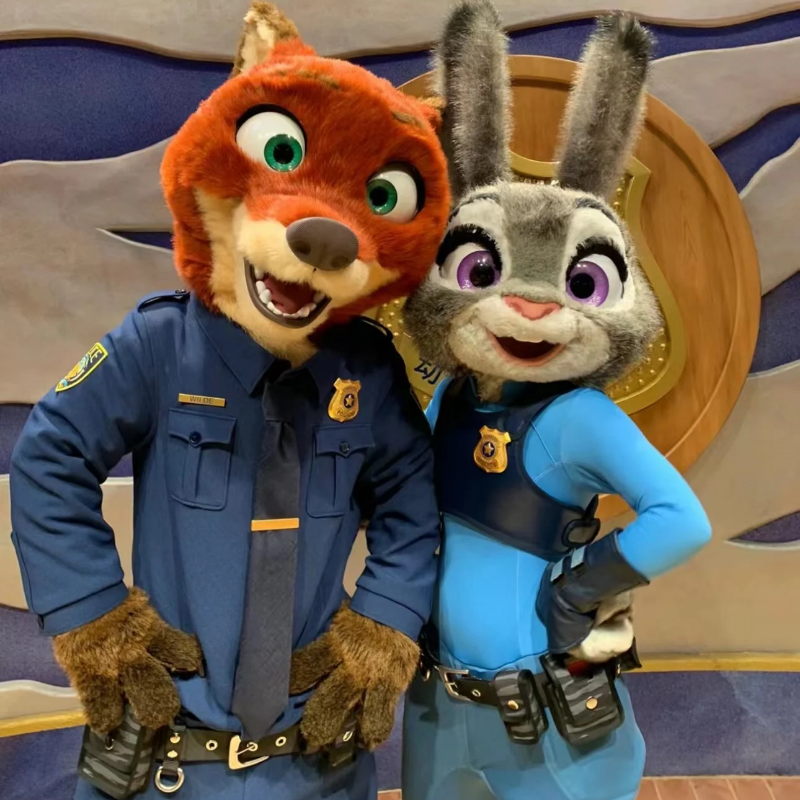 【飞猪旅行丨提前入园】上海迪士尼乐园&玩具动员酒店1晚接驳套票