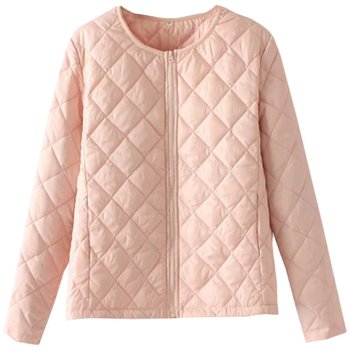 New fashionable and lightweight mother's clothing that can be worn with a jacket