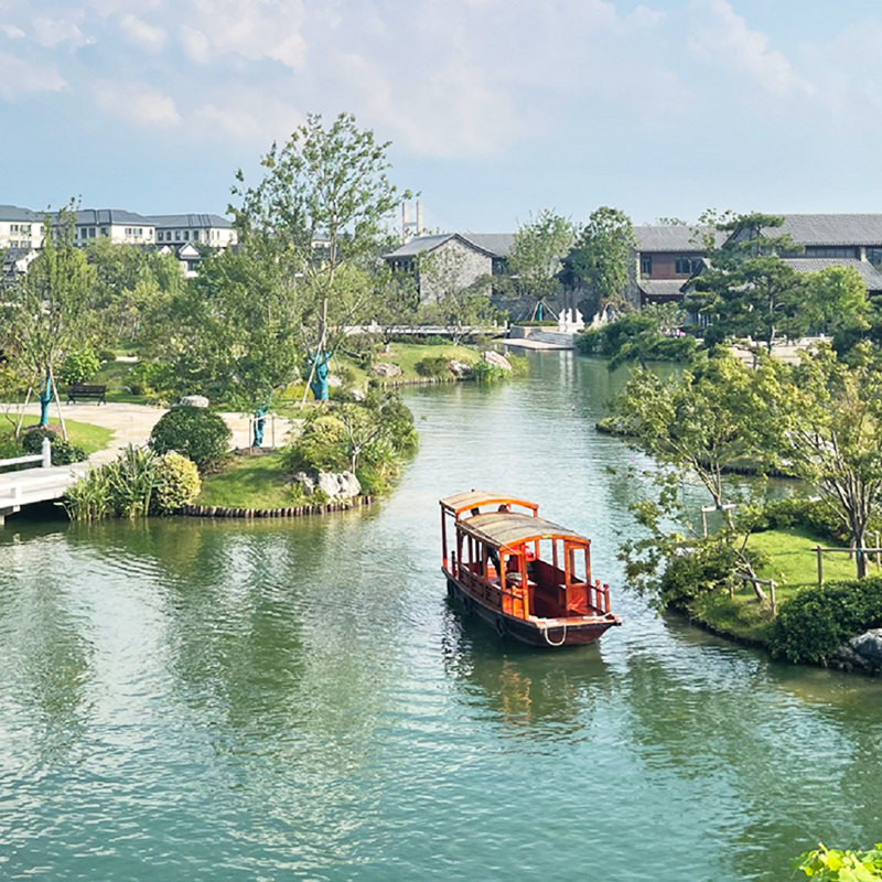 南京固城湾开元名都度假酒店含早+固城湾门票+白鹿乐园 可选品蟹/酒水套餐