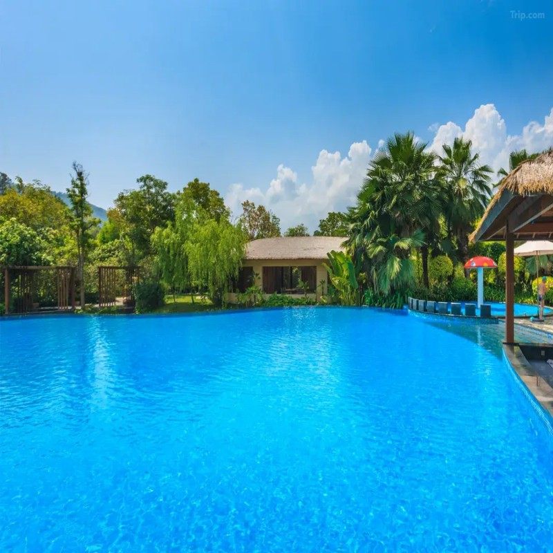 【YT】3天2晚丨长泰半月山温泉酒店丨温泉房+风动石+温泉