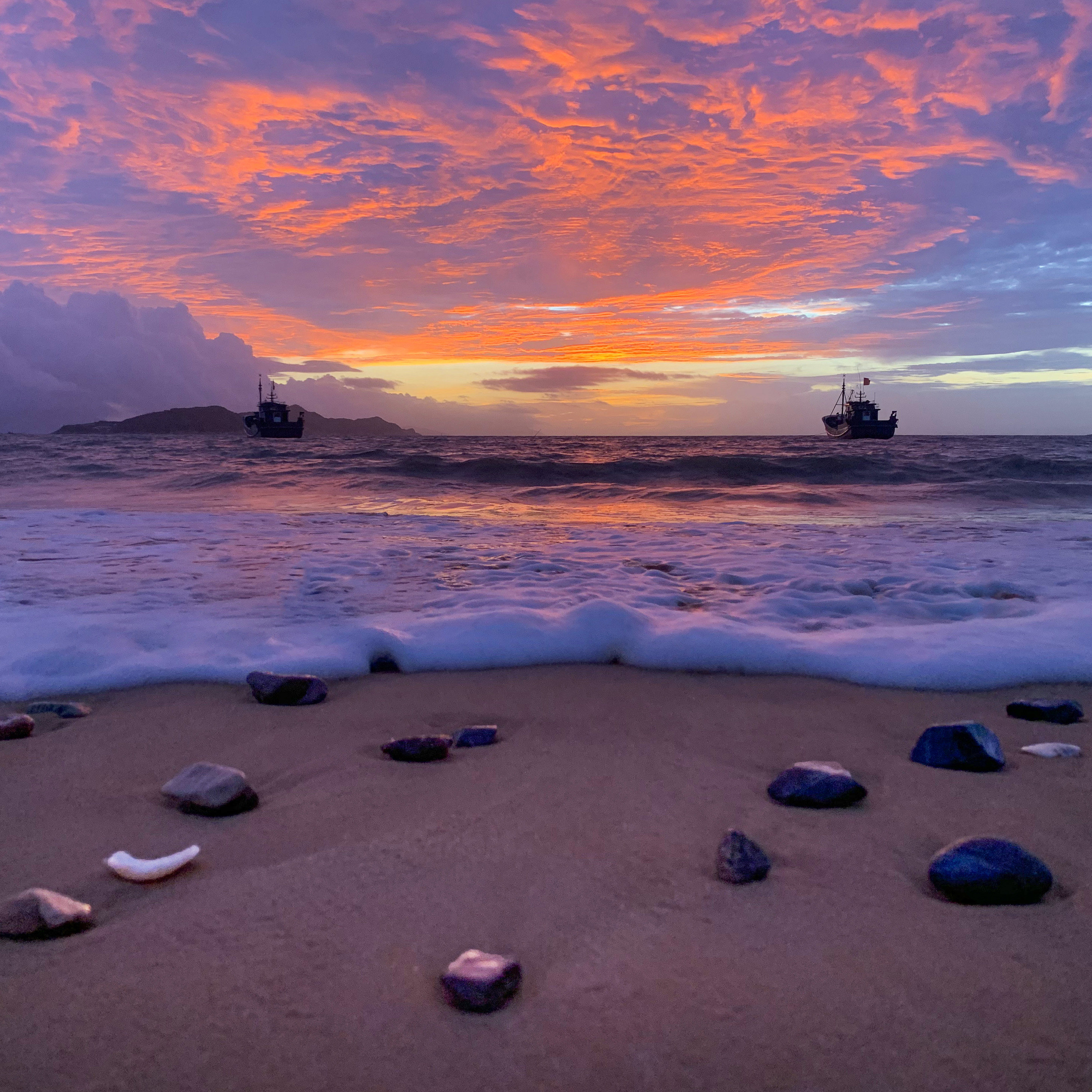 霞浦旅游一日游下尾岛灯塔北歧日出杨家溪东壁光影栈道网红 - 定制游预订