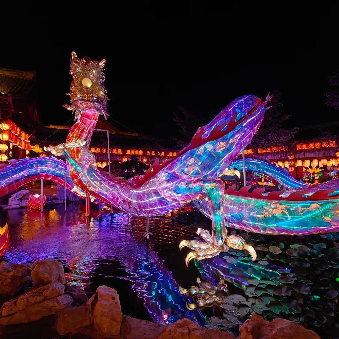 沃德酒店(开封清明上河园鼓楼广场店)住宿+清明上河园成人门票