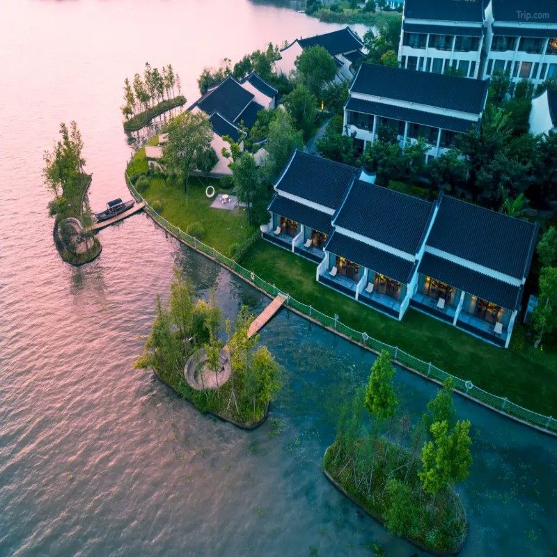 宁波东钱湖万金雷迪森度假/宁波陶麓书香世家+宁波野生动物园2天1晚 - 定制游预订