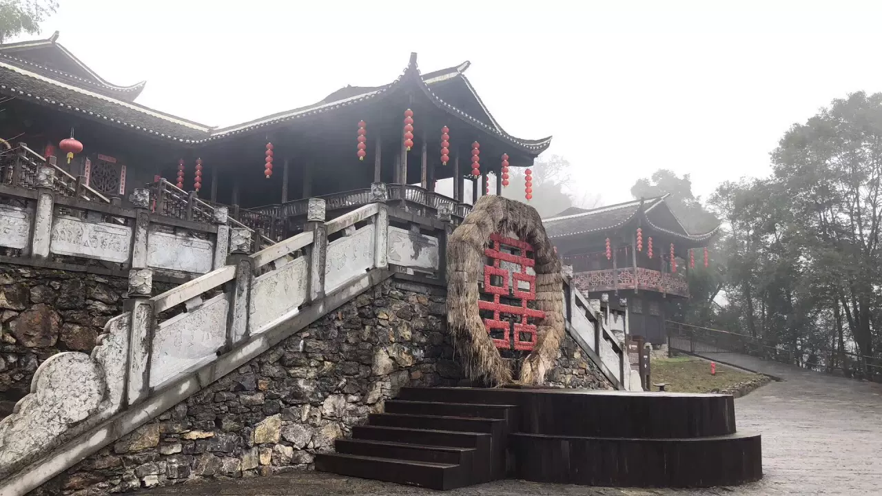 中石院天坑图片