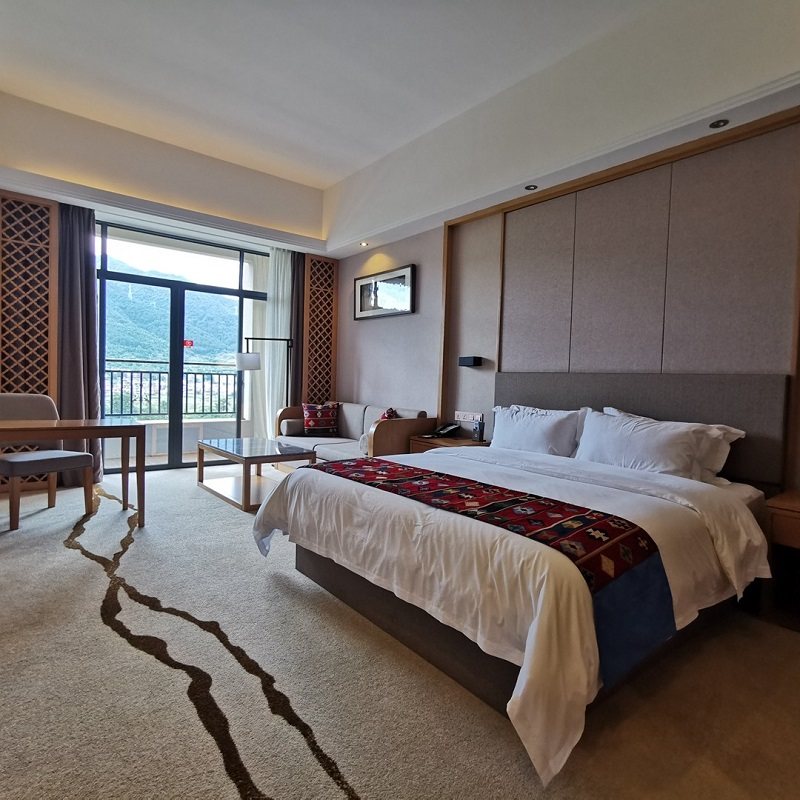 连南金瑶峰度假村1晚泳池搭千年瑶寨/湟川三峡/连州地下河/金子山