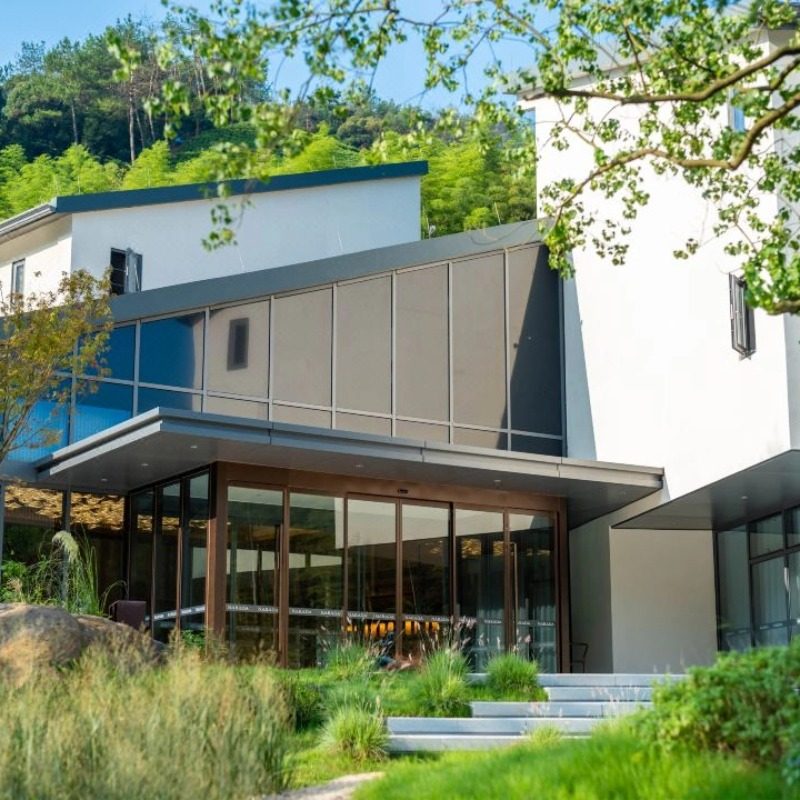 安吉竹仙湖君澜庄园 汤泉/私汤/竹筏泛舟/正餐 酒店度假多套餐选 - 定制游预订